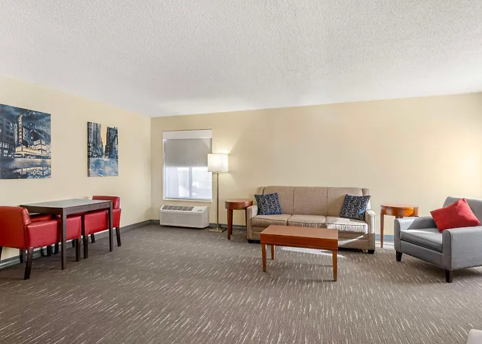Western Chicago - Hotel Downers Grove